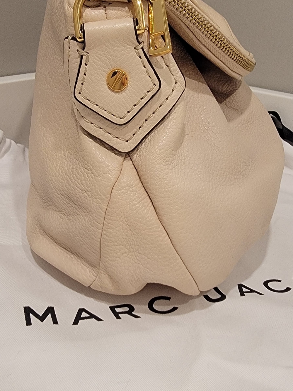 Marc Jacobs Classic Q Natasha Large Crossbody Beige Pebbled Leather Y2K Vintage - Picture 4 of 13